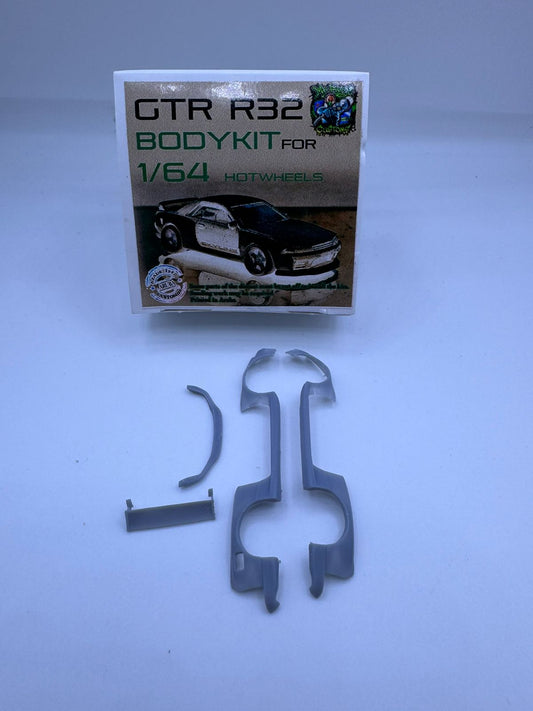 GTR 32 - Body kit